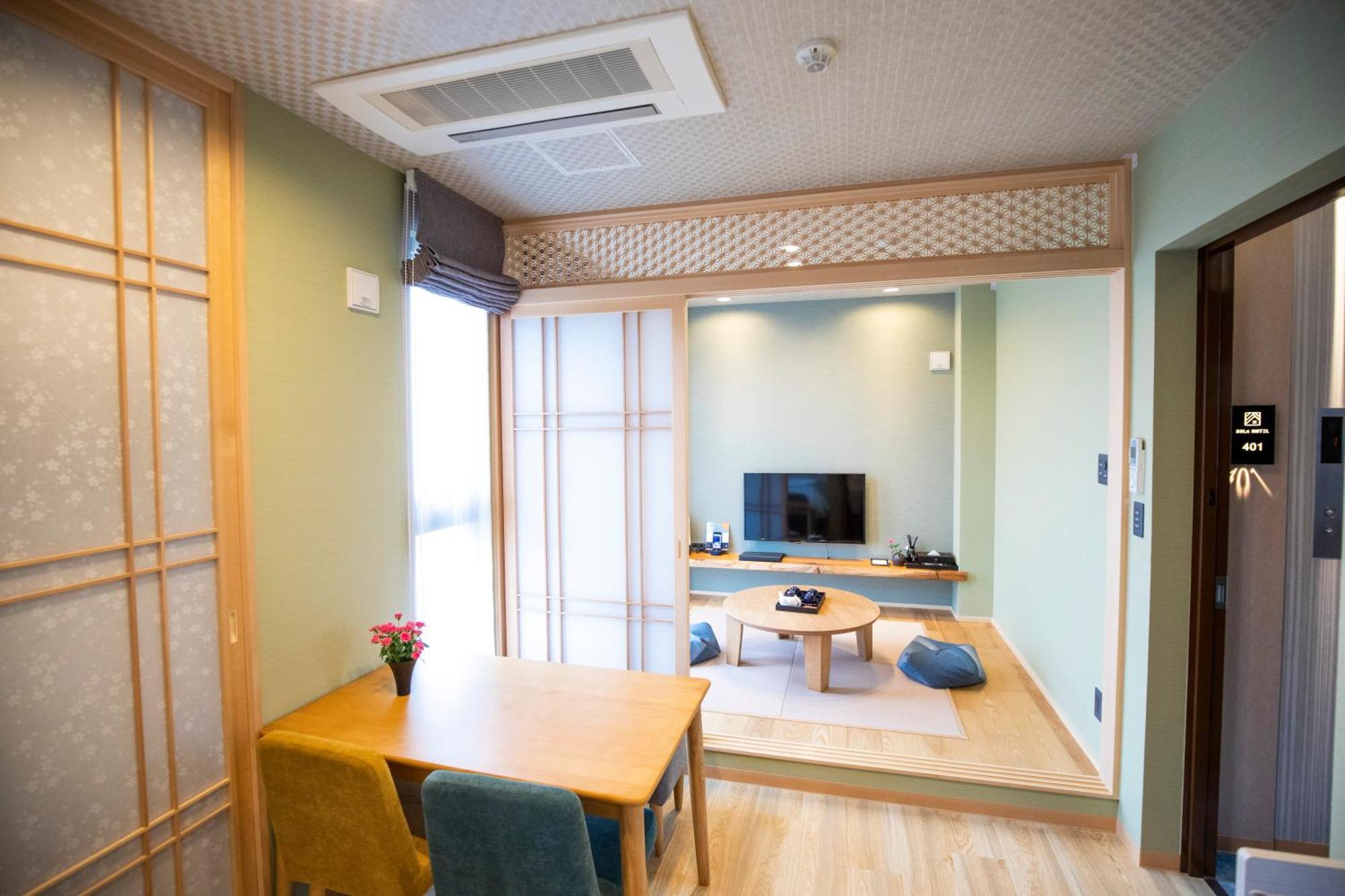 Sola Hotel Токио Екстериор снимка