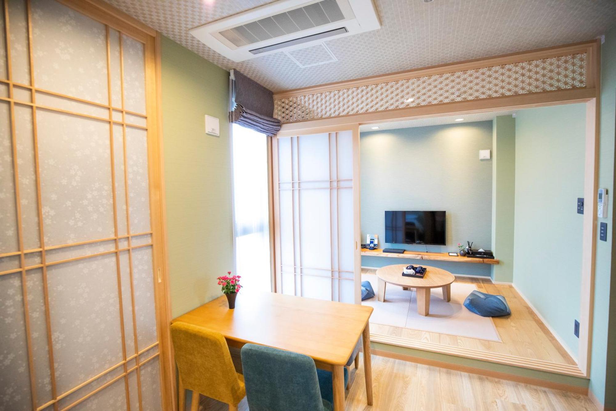 Sola Hotel Токио Екстериор снимка