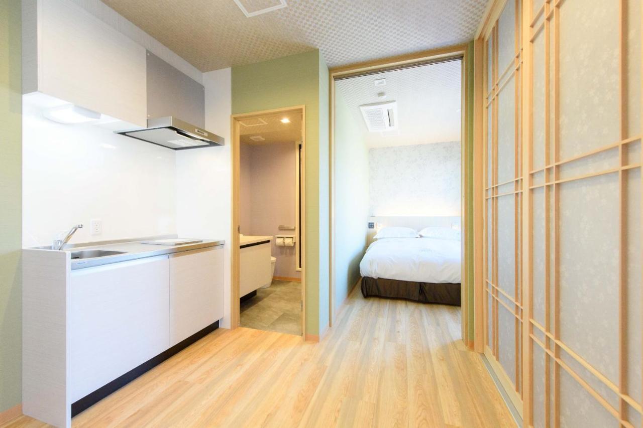 Sola Hotel Токио Екстериор снимка