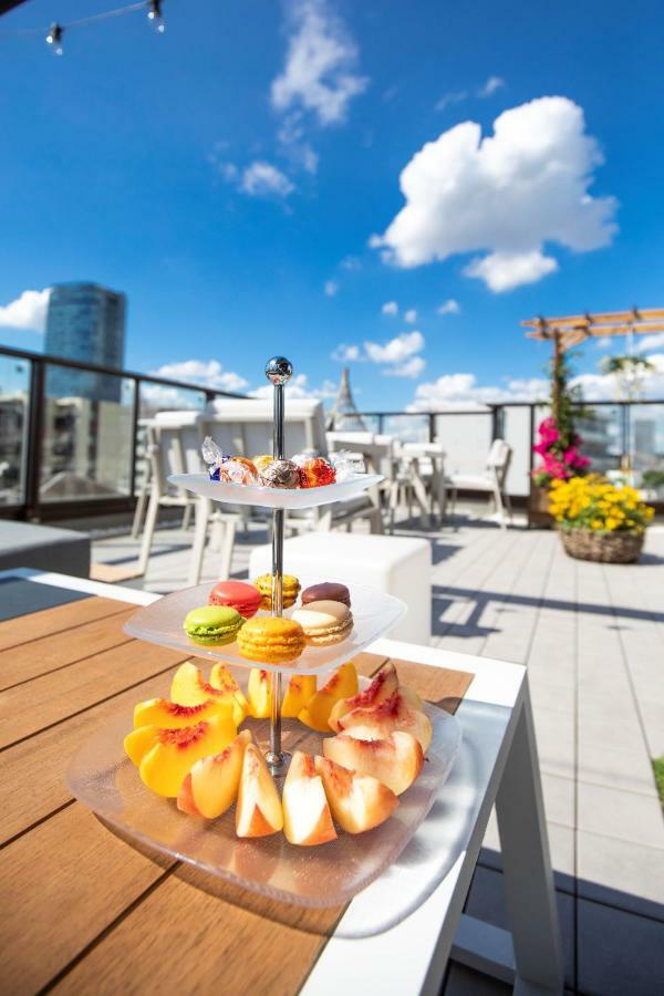 Sola Hotel Токио Екстериор снимка