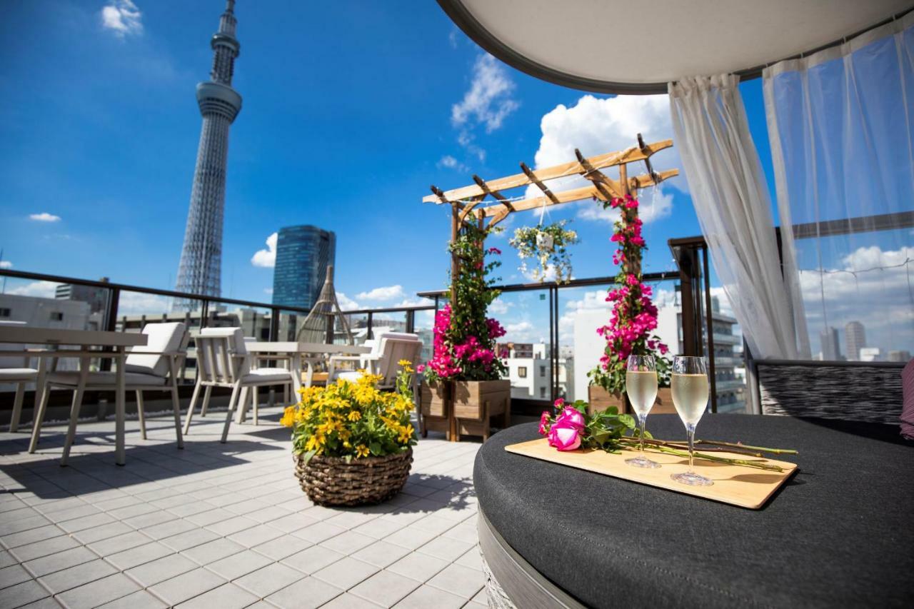 Sola Hotel Токио Екстериор снимка